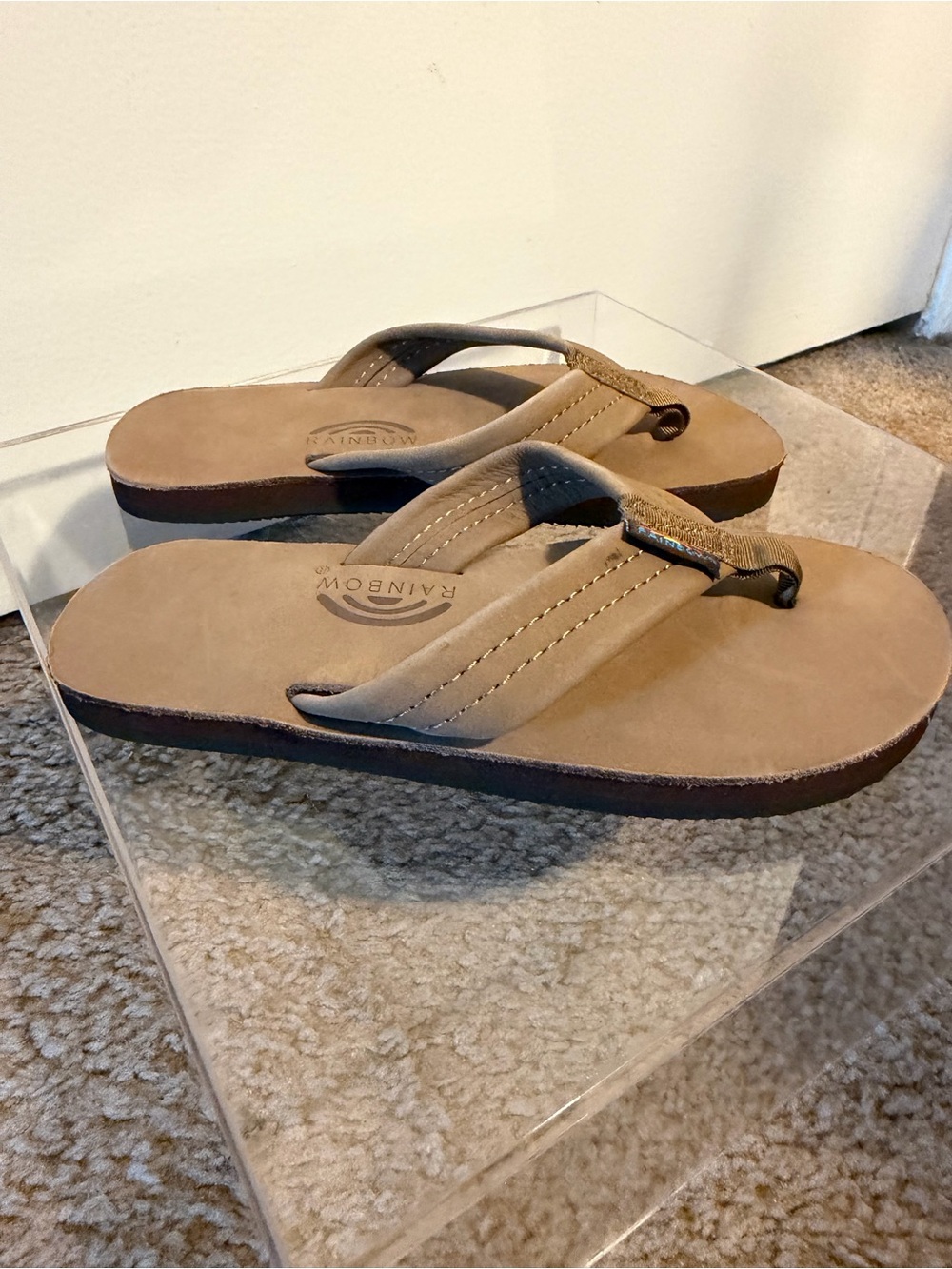 Rainbow Kids Tan Suede Thong Sandals size 13/1